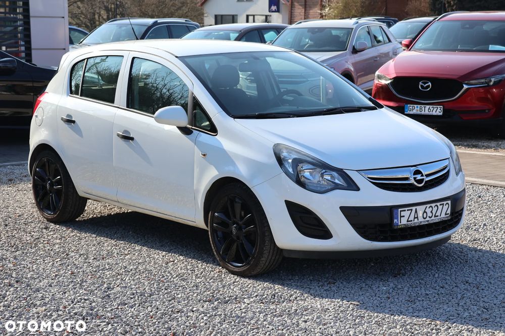 Opel Corsa 1.2 16V Edition / Active - 3