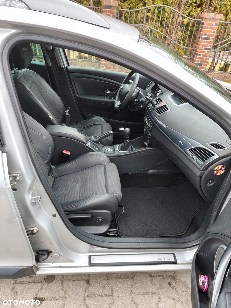 Renault Megane 1.9 dCi Dynamique Euro5 - 24