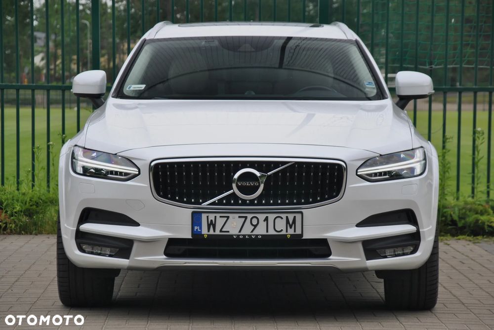 Volvo V90 Cross Country D5 SCR AWD Pro - 5