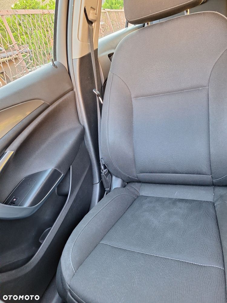 Opel Insignia 1.8 Elegance - 19