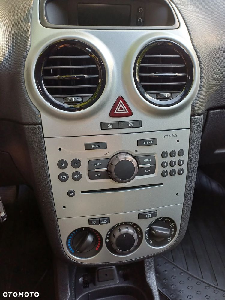 Opel Corsa - 7