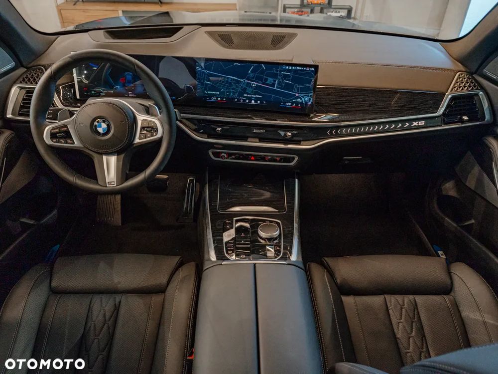 BMW X5 xDrive40d - 11