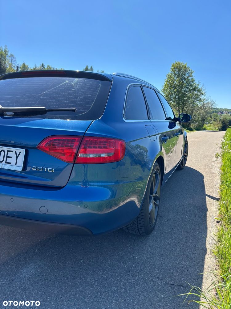 Audi A4 Avant 2.0 TDI DPF Ambition - 5