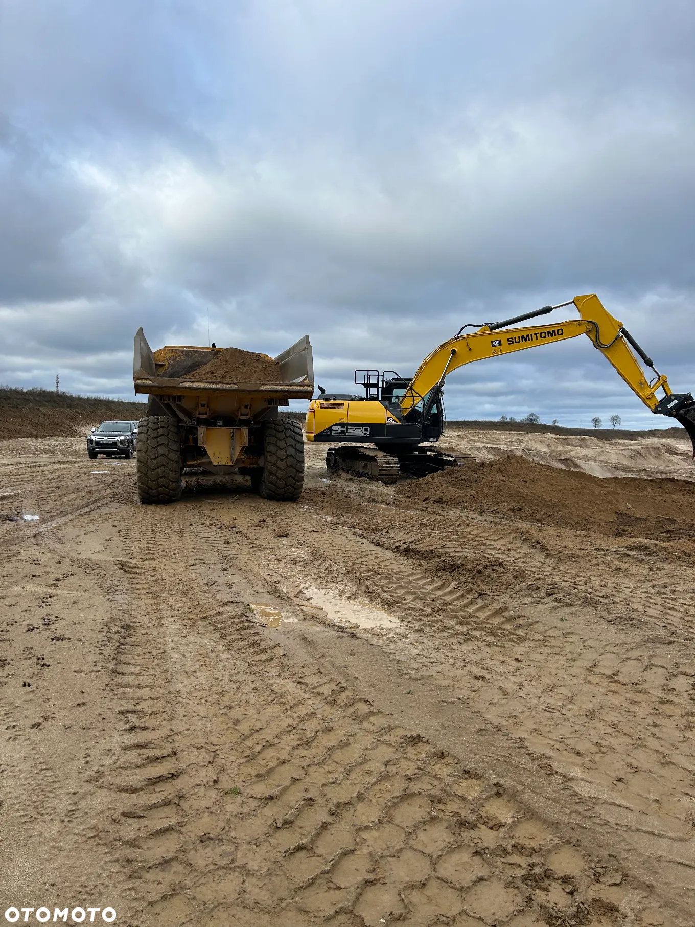 SUMITOMO SH220LC-7 - 12
