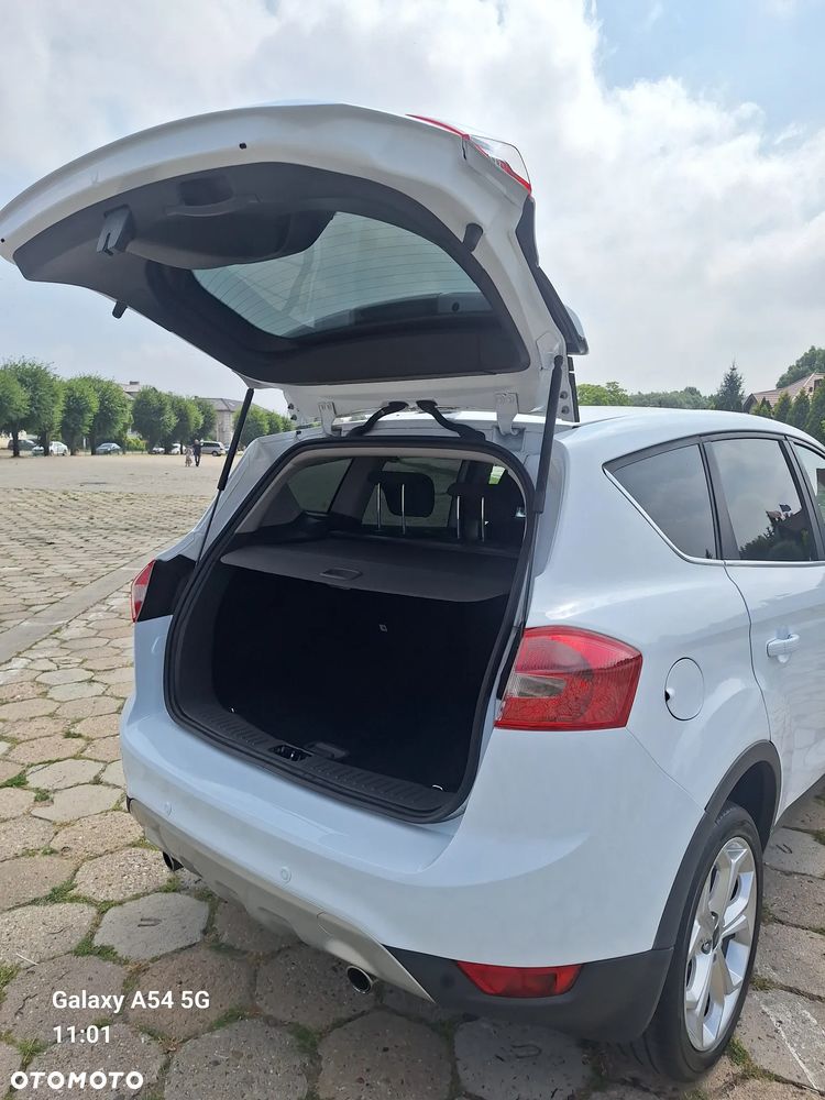 Ford Kuga 2.0 TDCi 4x4 Titanium - 11