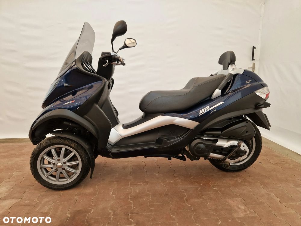 Piaggio MP-3 - 5