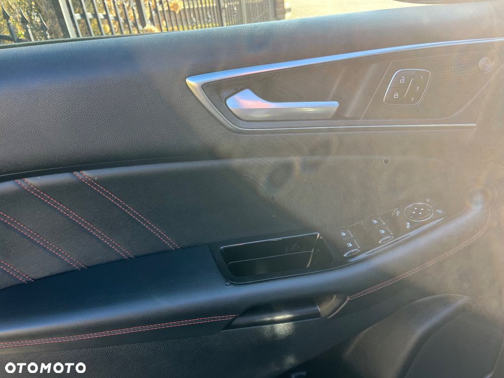 Ford Edge 2.0 EcoBlue Bi-Turbo 4x4 ST-LINE - 22