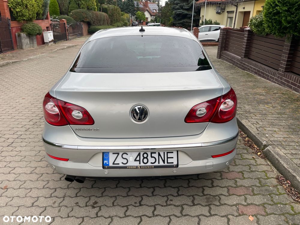 Volkswagen Passat CC - 6