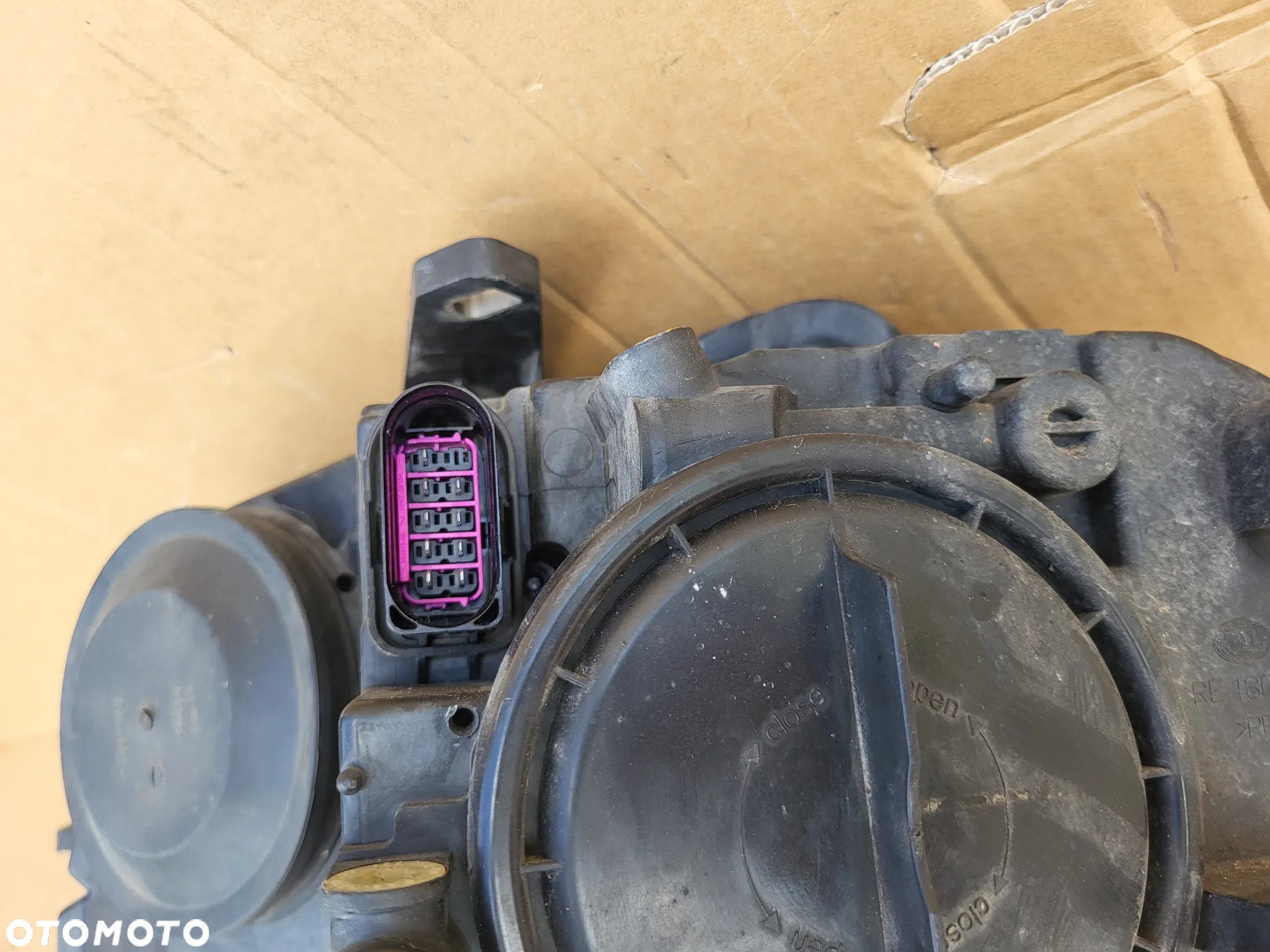 LAMPA PRAWY PRZOD AUDI A3 8P LIFT 8P0941004BB - 9