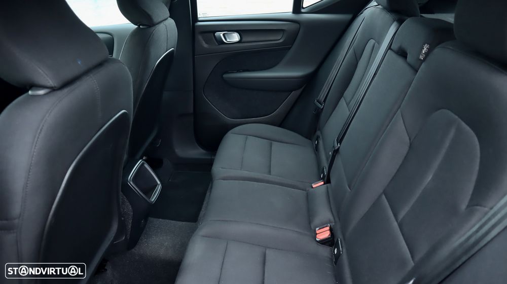 Volvo XC 40 2.0 D3 - 35