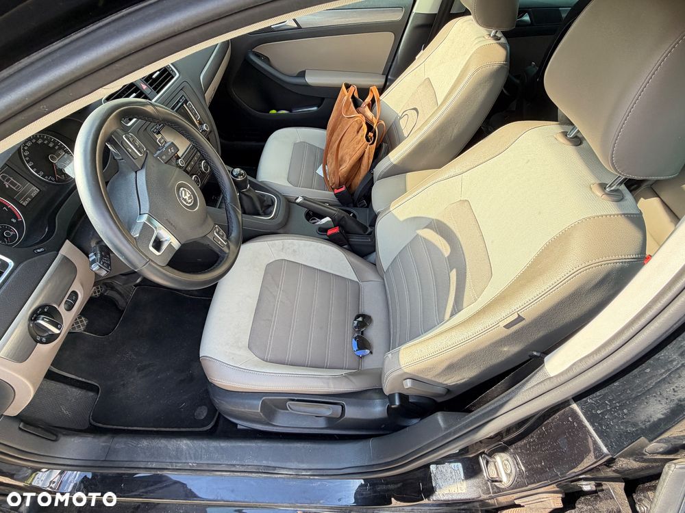 Volkswagen Jetta 1.4 TSI Highline - 5