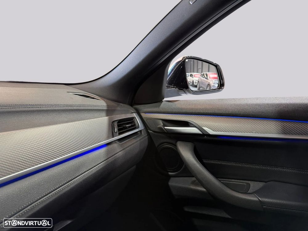 BMW X2 - 16