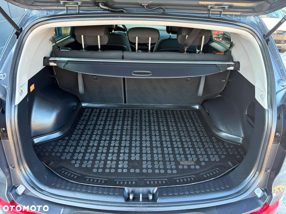 Kia Sportage 1.6 GDI L 2WD - 8