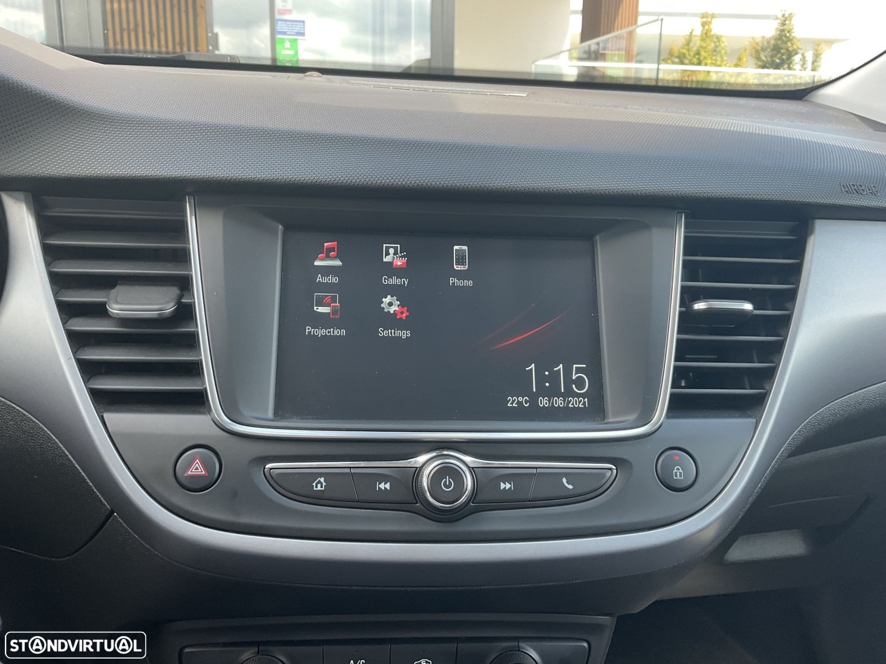 Opel Crossland X 1.2 Business Edition - 30