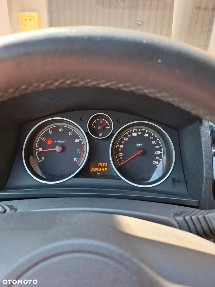 Opel Zafira 1.8 Cosmo EU5 - 12