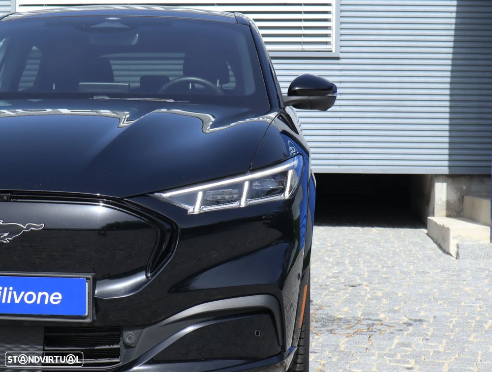 Ford Mustang Mach-E AWD PREMIUM - 11