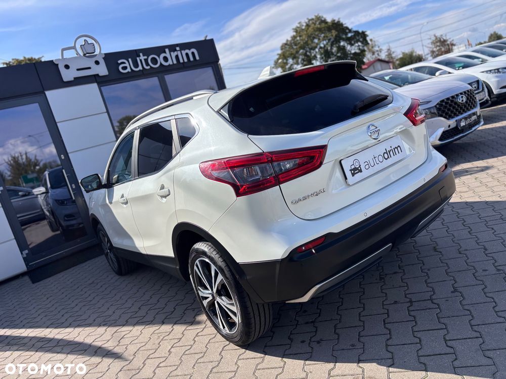 Nissan Qashqai 1.3 DIG-T N-Connecta - 12
