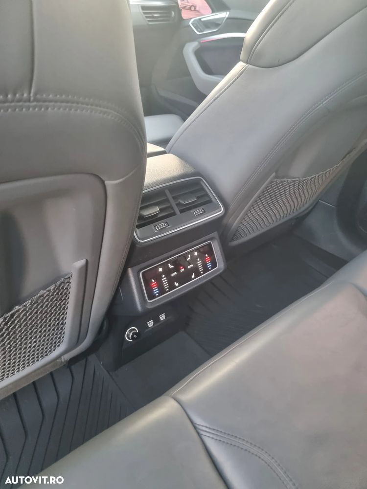 Audi e-tron quattro S - 14