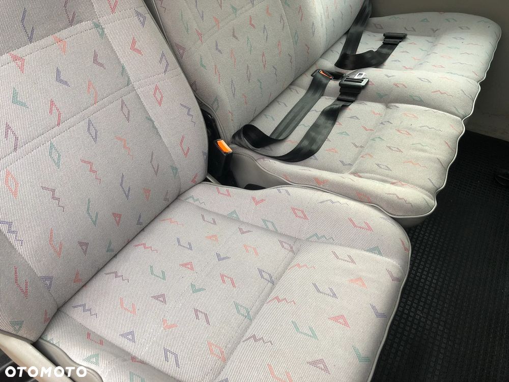 Volkswagen Transporter - 26