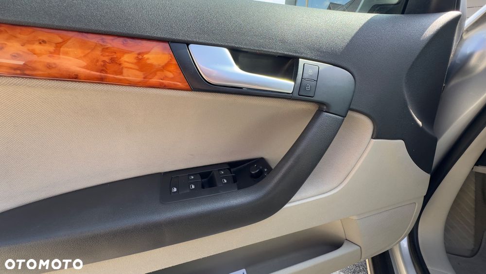 Audi A3 Sportback 2.0 TDI Attraction - 25