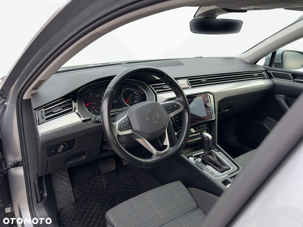 Volkswagen Passat 2.0 TDI EVO Business DSG - 10