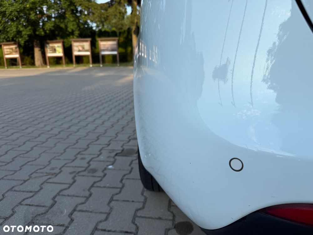 Kia Ceed - 19