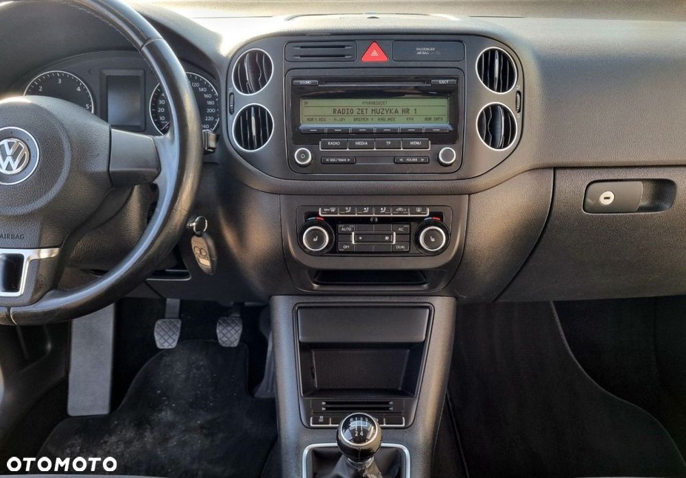 Volkswagen Golf Plus - 27