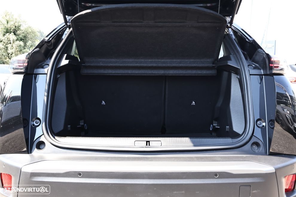 Peugeot 2008 1.2 Hybrid Allure e-DCS6 - 19