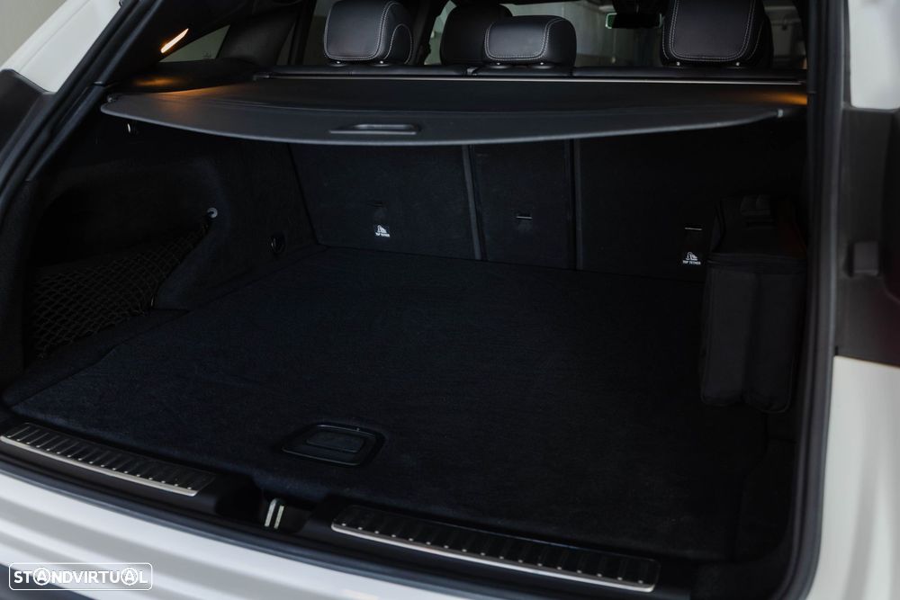 Mercedes-Benz EQC 400 4Matic - 28