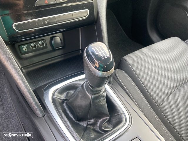 Renault Mégane Sport Tourer 1.5 Blue dCi Business - 24