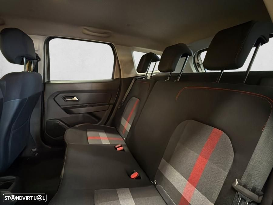 Dacia Duster 1.3 TCe SL Adventure - 14