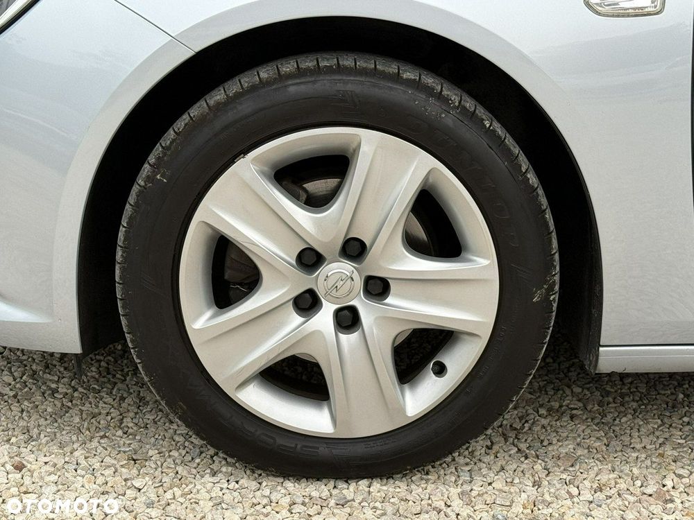 Opel Insignia 1.6 CDTI Enjoy S&S - 10