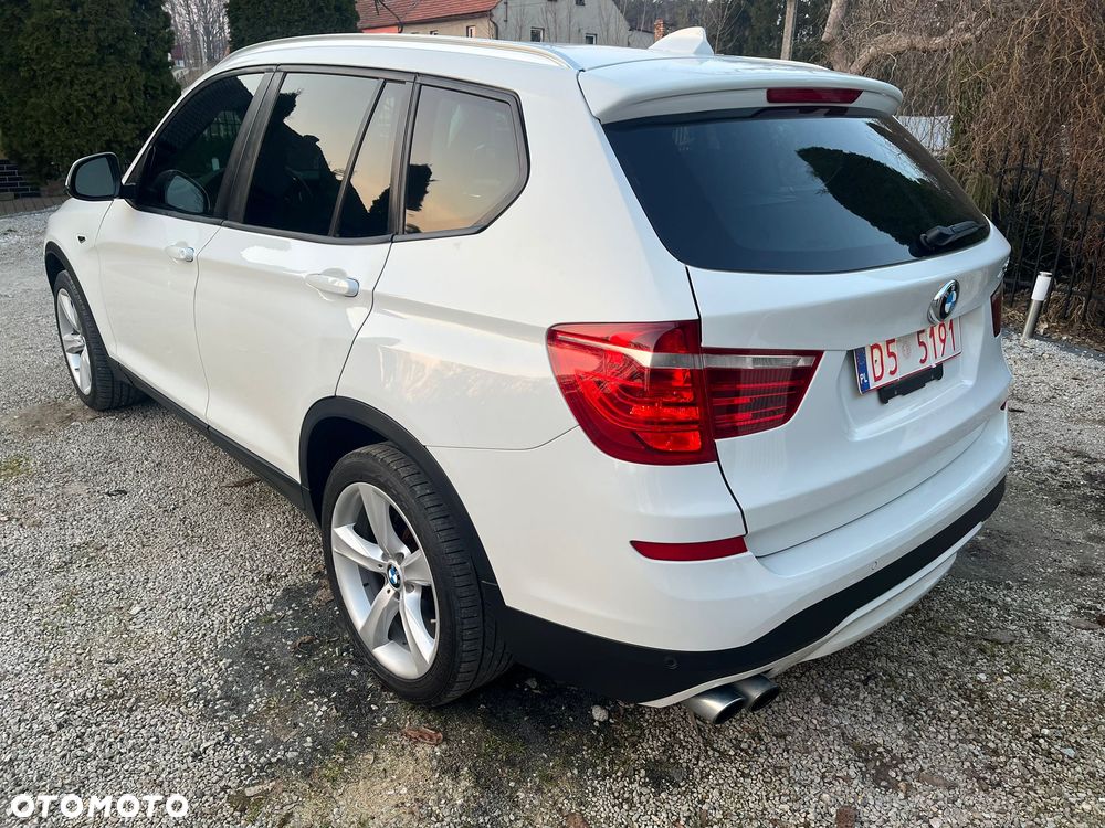 BMW X3 xDrive28i xLine - 22