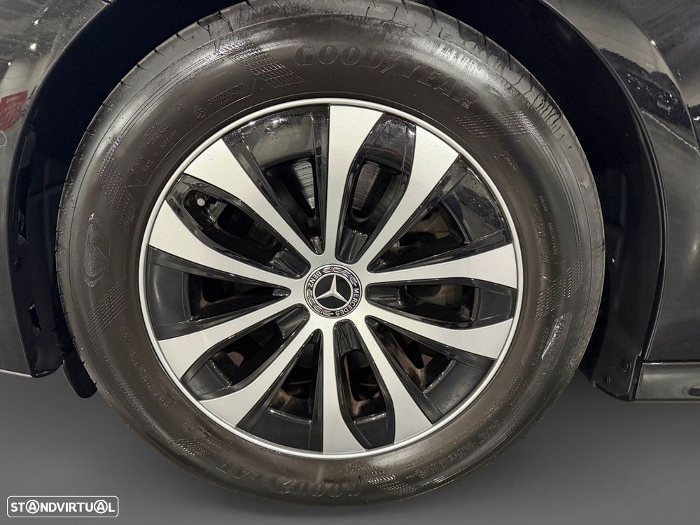 Mercedes-Benz E 220 d - 14