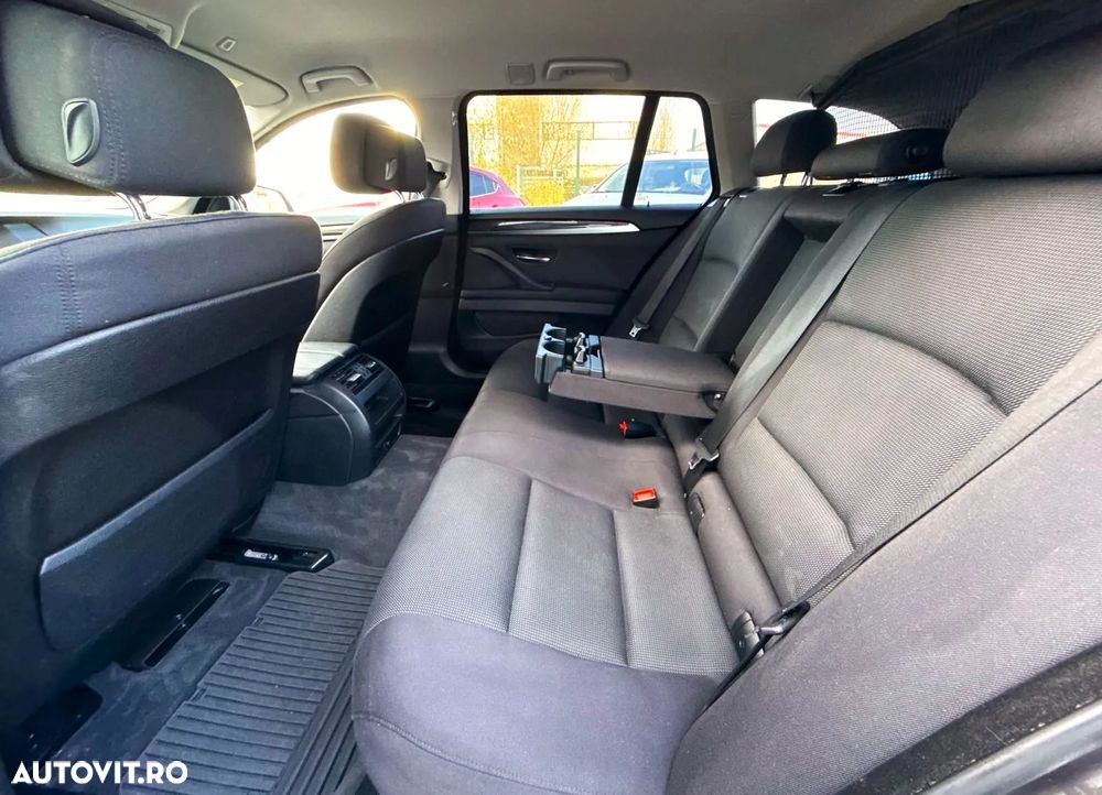 BMW Seria 5 520d Touring Aut. - 23