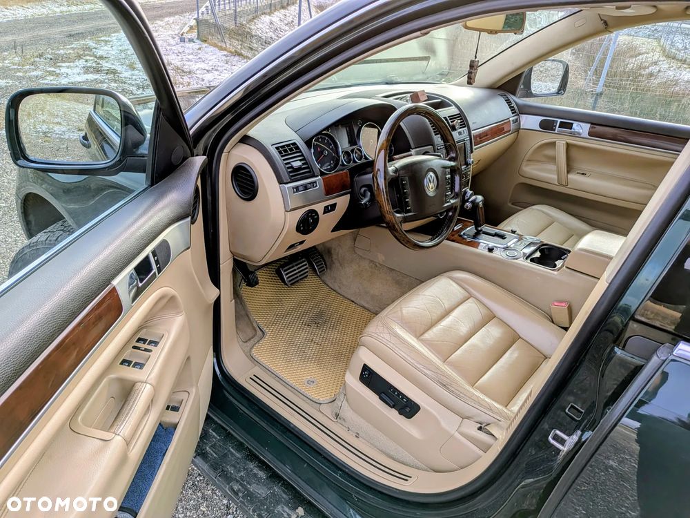 Volkswagen Touareg 3.2 V6 Automatik - 11