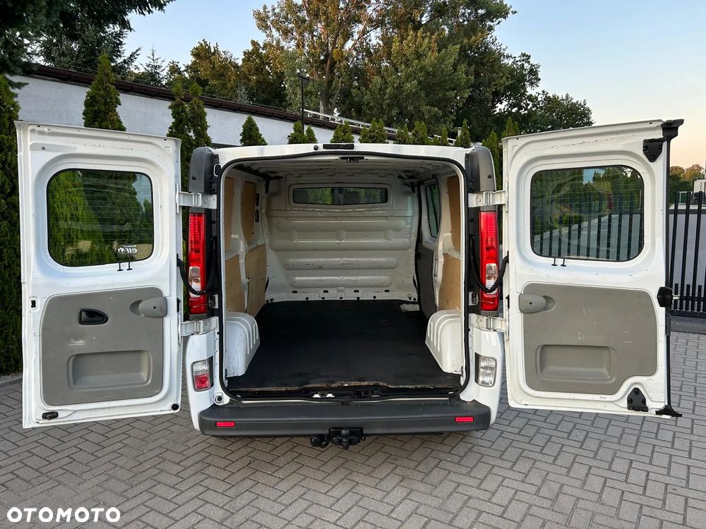 Renault Trafic - 15