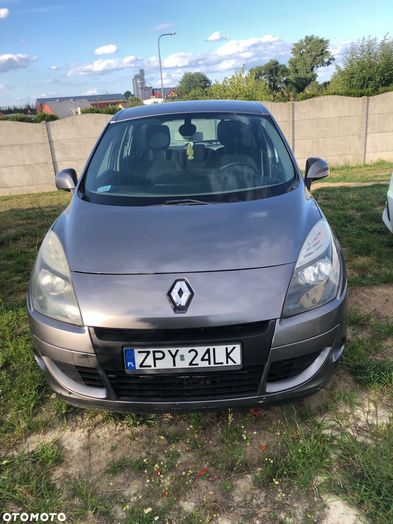 Renault Scenic 1.5 dCi Avantage - 1