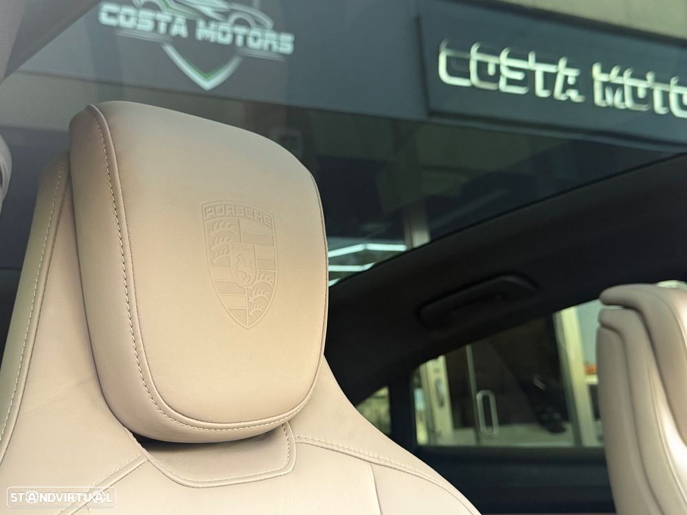 Porsche Taycan 4S Bateria Performance Plus - 7