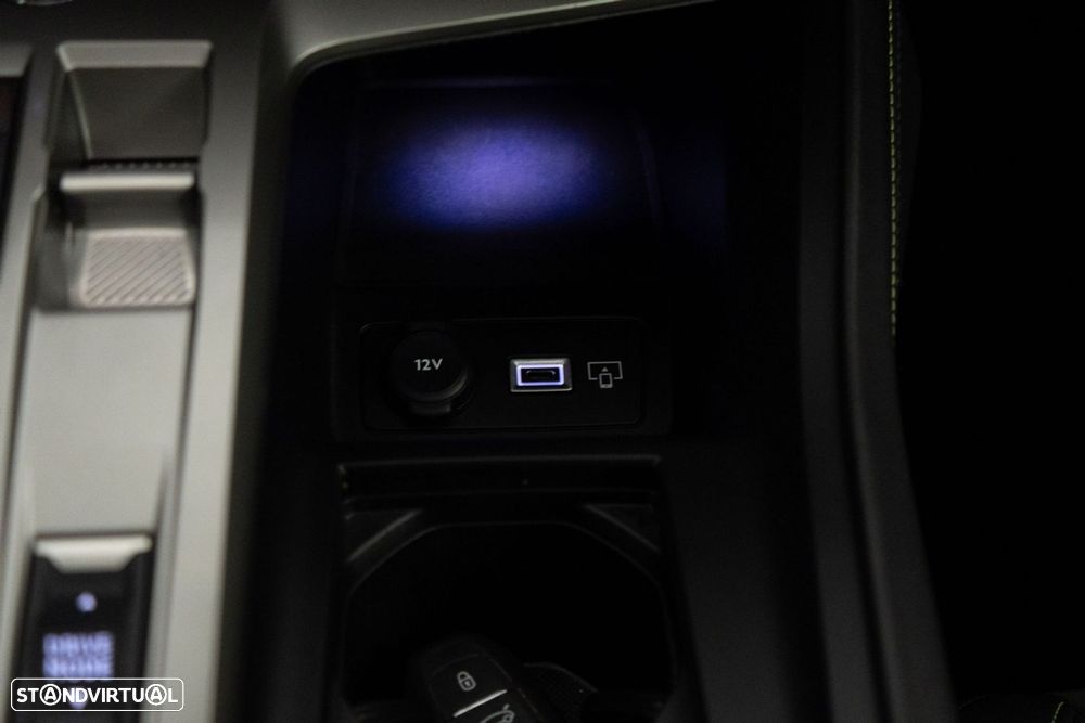 Peugeot 308 1.2 PureTech GT Pack EAT8 - 28