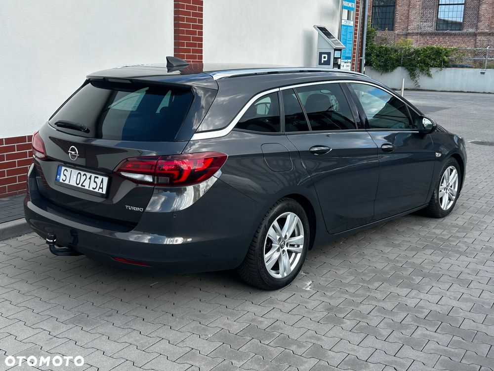 Opel Astra 1.4 T Dynamic - 9