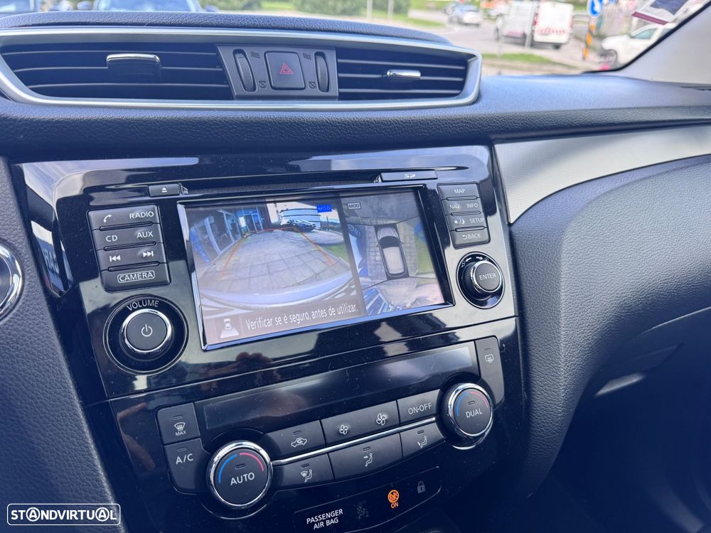 Nissan Qashqai 1.5 dCi Tekna - 10