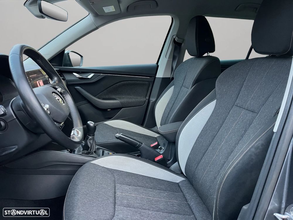 Skoda Kamiq 1.0 TSI Style - 9