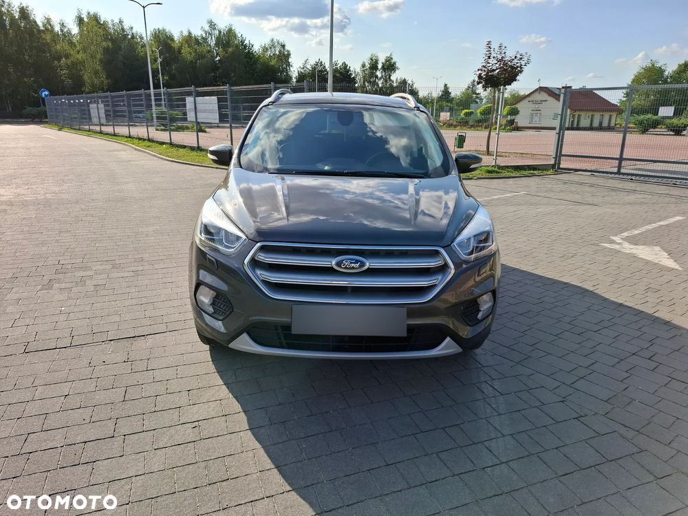 Ford Kuga 1.5 EcoBoost 2x4 Titanium - 10