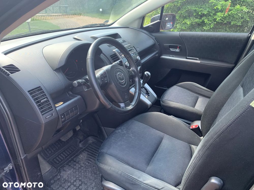 Mazda 5 - 6
