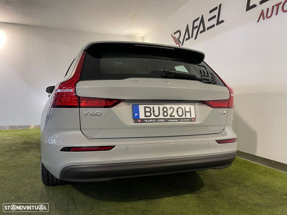 Volvo V60 2.0 T6 AWD TE Essential - 8