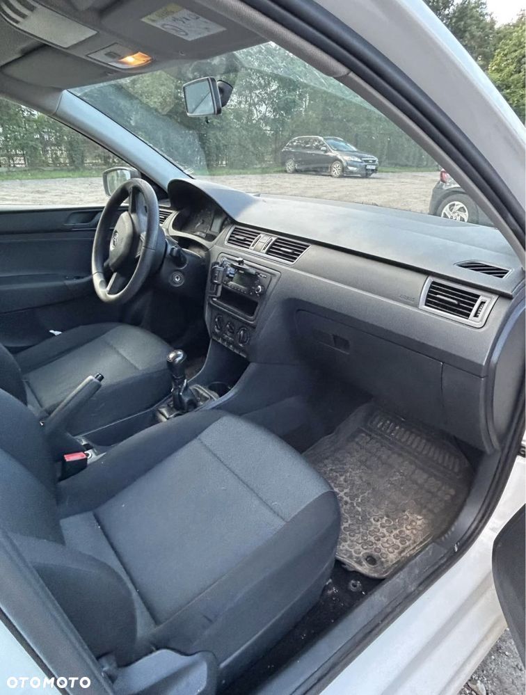 Skoda RAPID 1.2 Active - 7