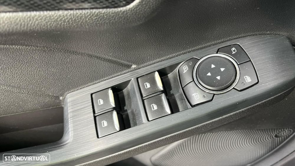 Ford Kuga 1.5 EcoBoost ST-Line - 17