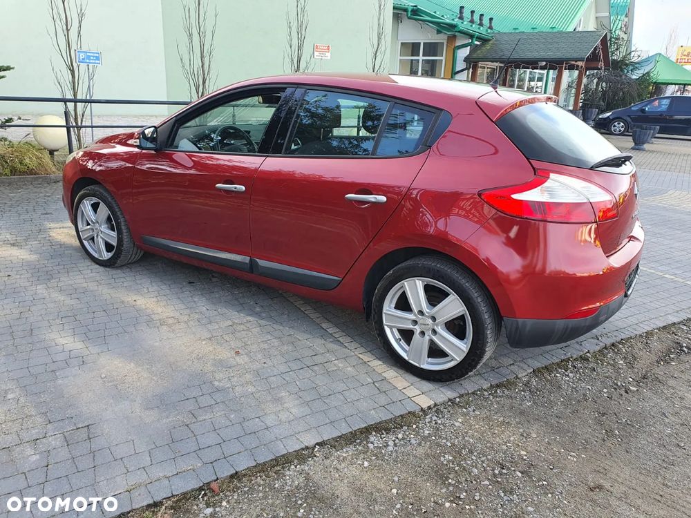 Renault Megane 1.6 16V 110 Dynamique - 3