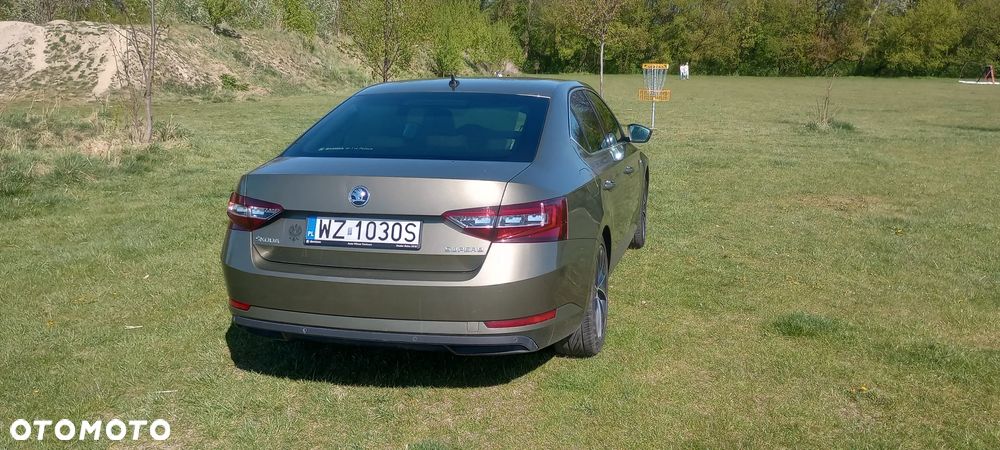 Skoda Superb 2.0 TSI L&K DSG - 6